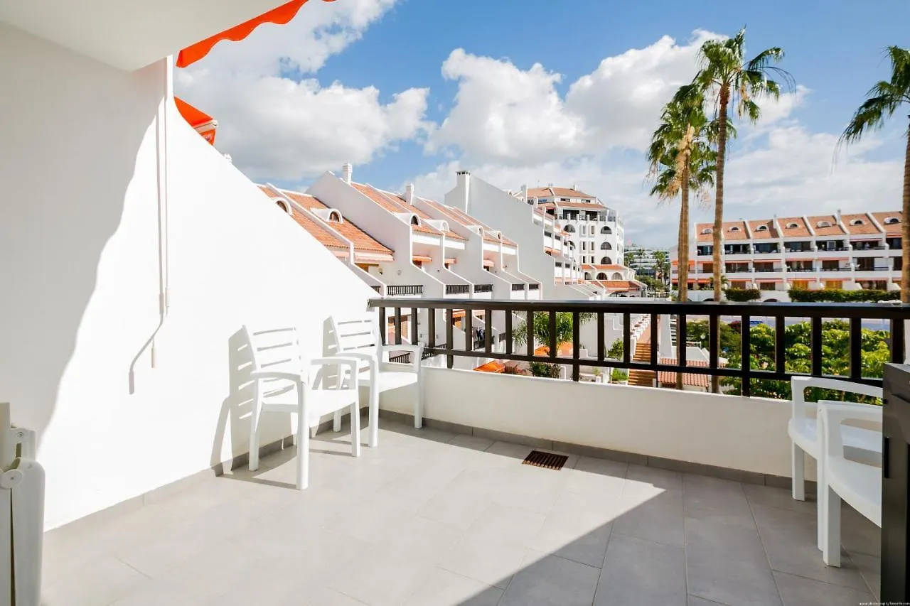 103 Parque Santiago II Pool View Apartment Playa de las Americas